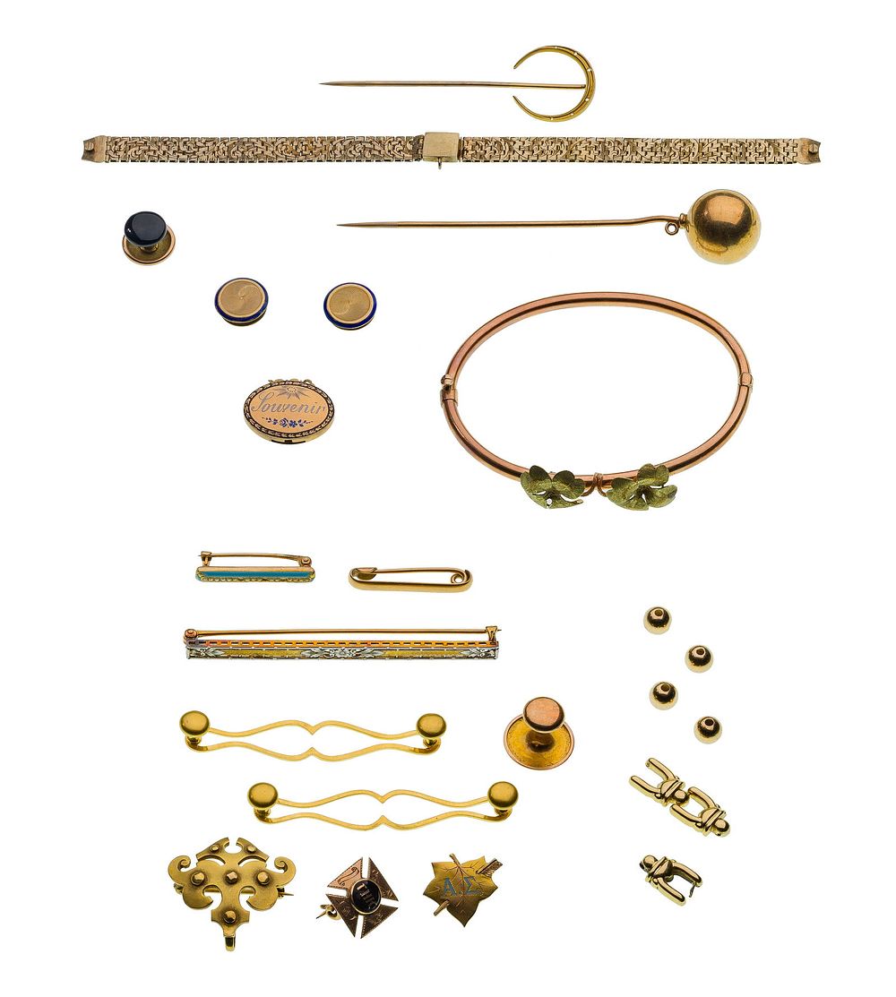 Lot 190: 14k Gold Jewelry Assortment