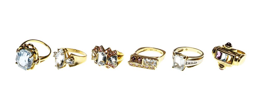 Lot 193: 14k Yellow Gold and Gemstone Ring Assortment