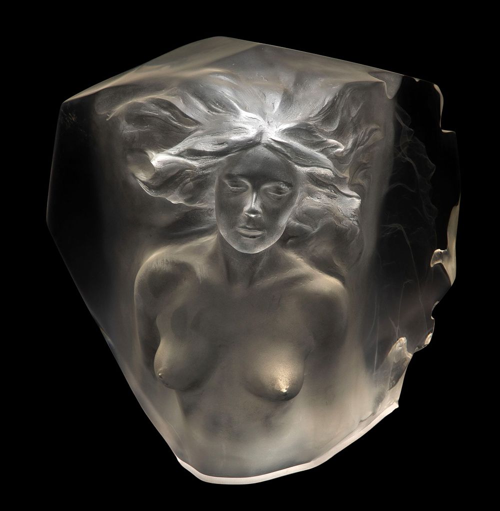Lot 167: Frederick Hart (American, 1943-1999) 'Memoir' Acrylic Sculpture