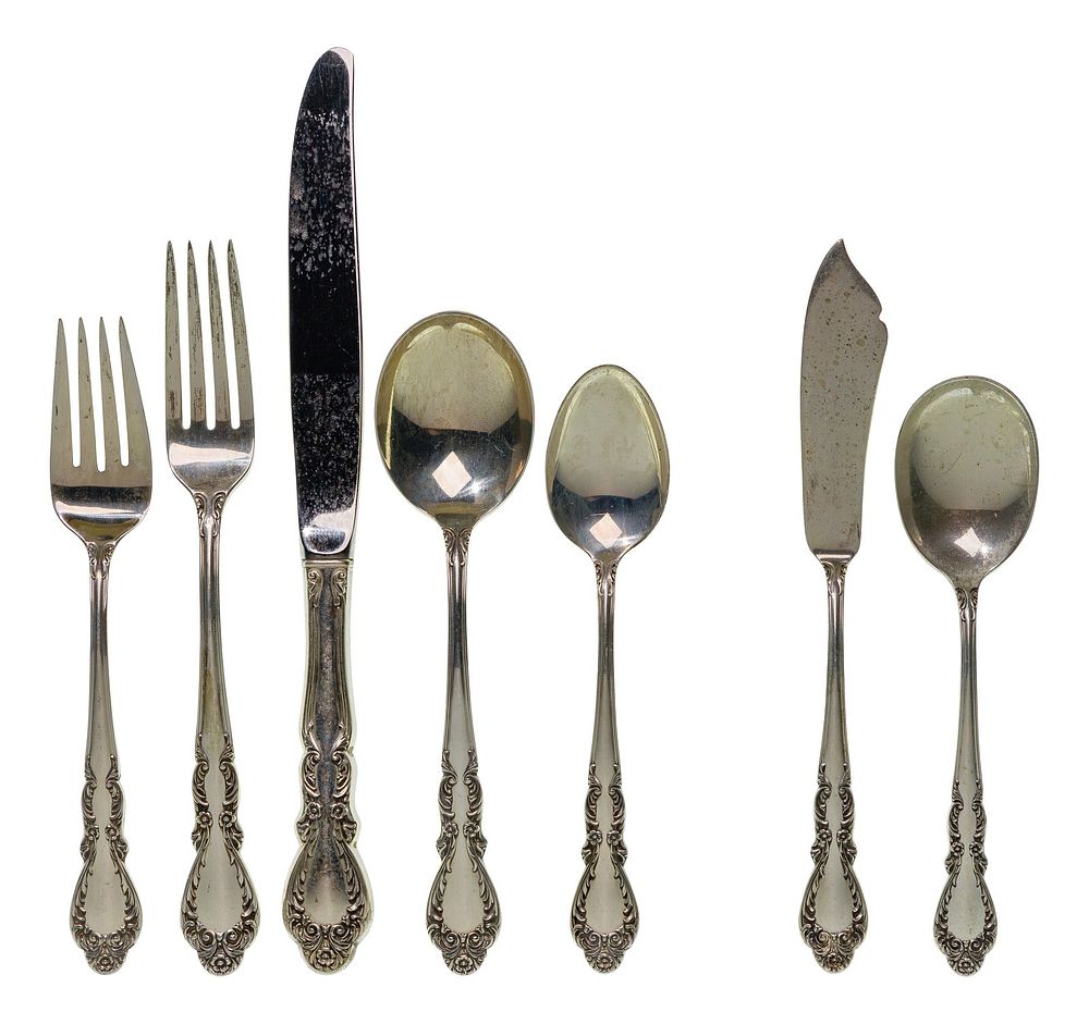 Lot 306: Rogers Old Charleston Sterling Silver Flatware Service