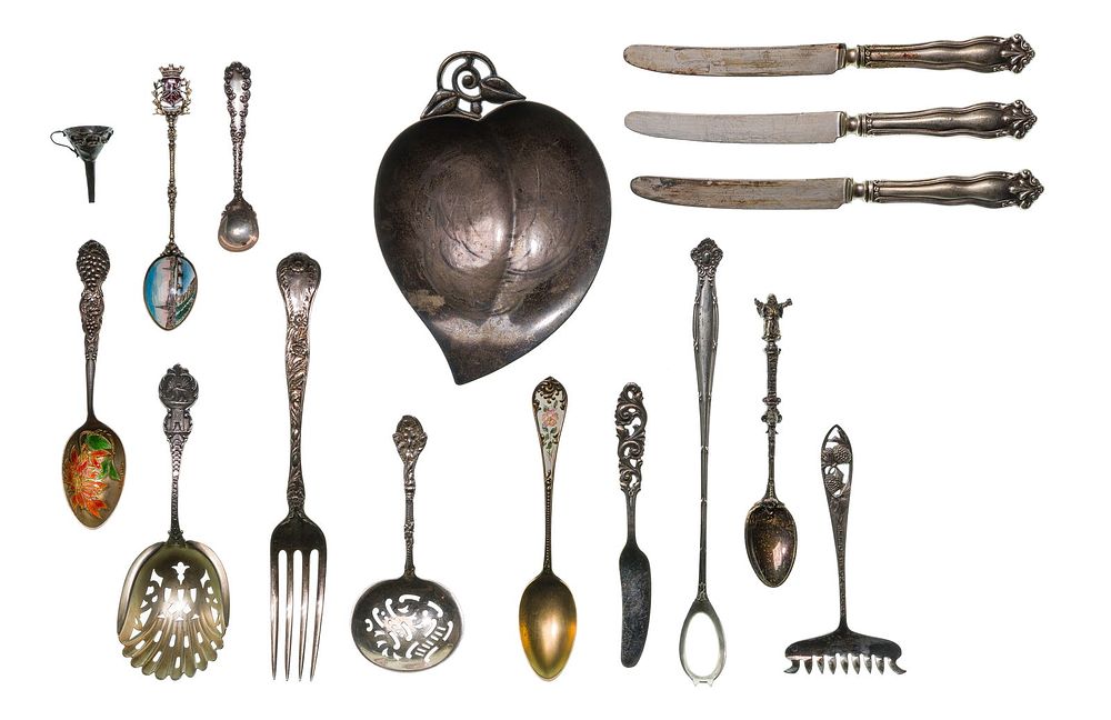 Lot 320: Sterling Silver Assortment