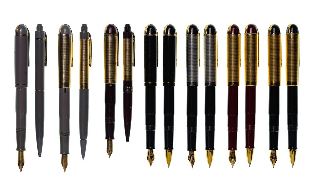 Lot 322: Eversharp Skyline Pen Sets