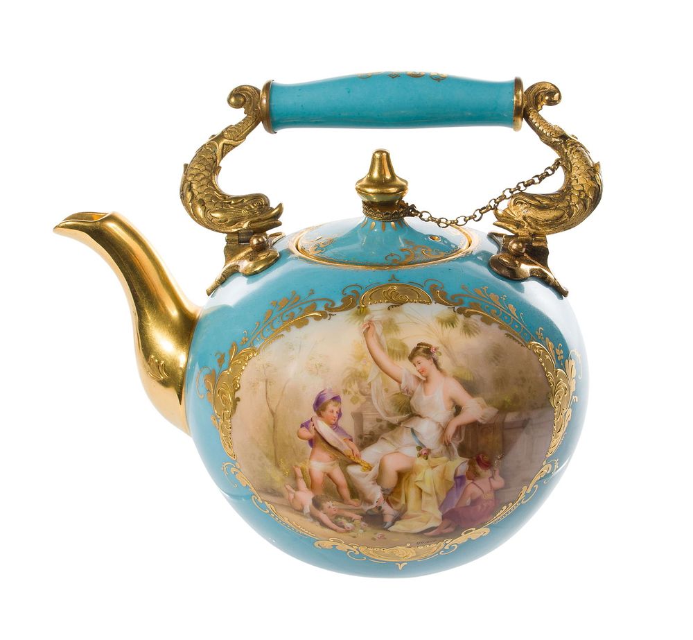 Lot 402: Royal Vienna Porcelain Teapot