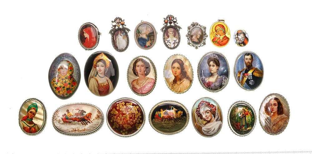 Lot 484: Russian Portrait Miniature Pin Assortment