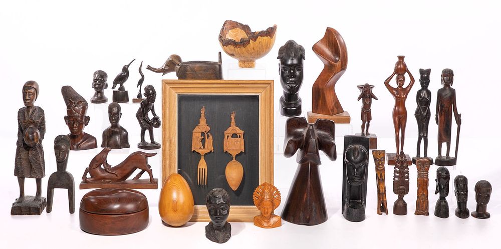 Lot 553: African Wood Carving Assortment