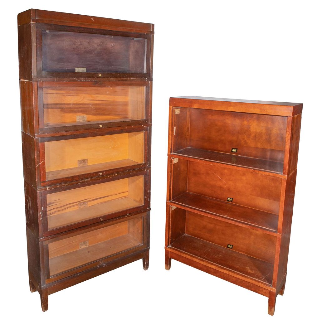 Lot 167: Globe-Wernicke Barrister Bookcase