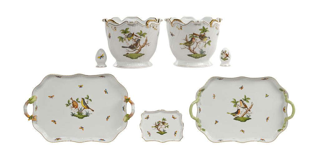 Lot 206: Herend Rothschild Bird Assortment