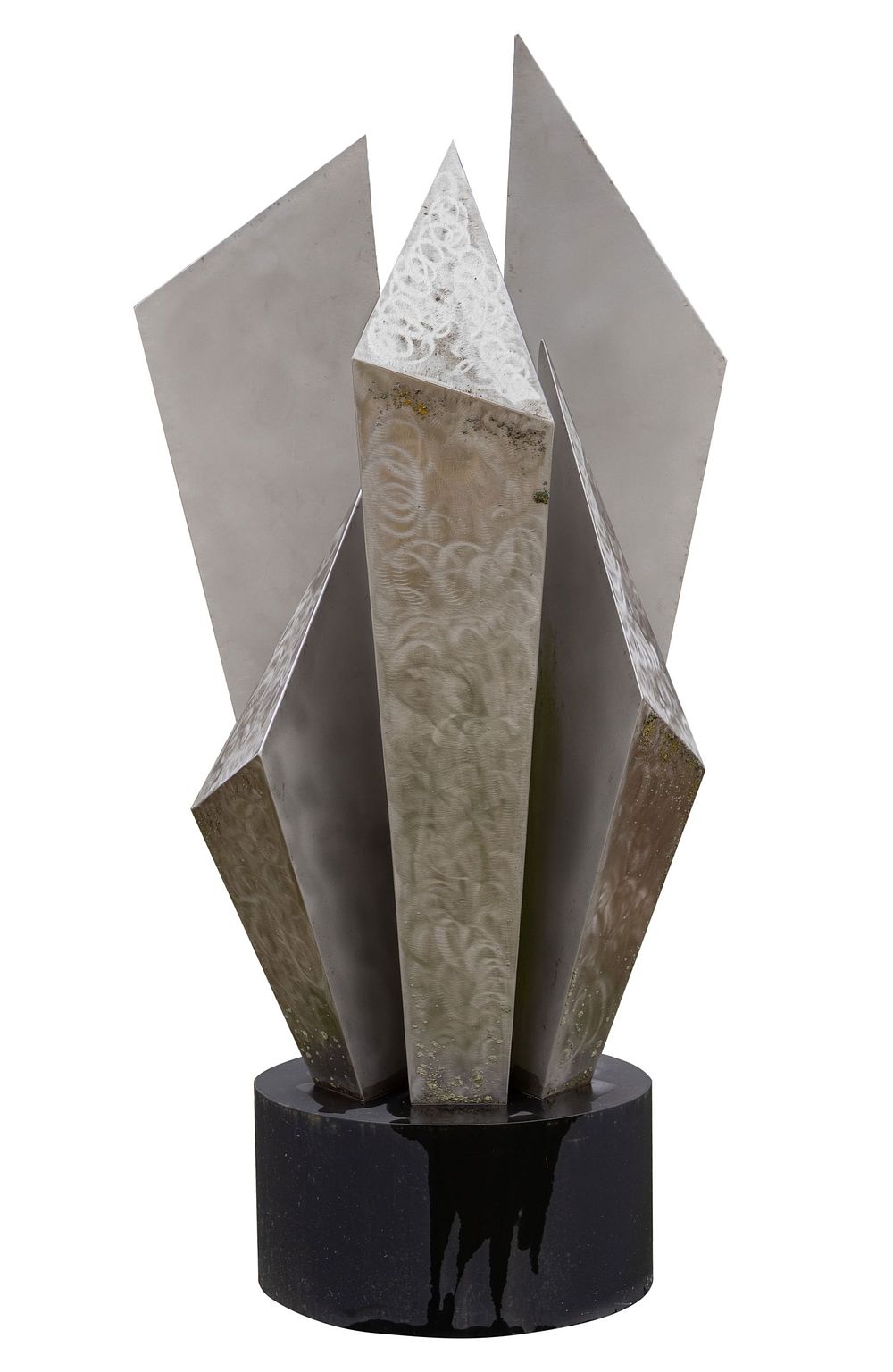 Lot 168: Kenneth Nelson (American, 1932-2022) 'Trapezoid and Triangles' Metal Sculpture