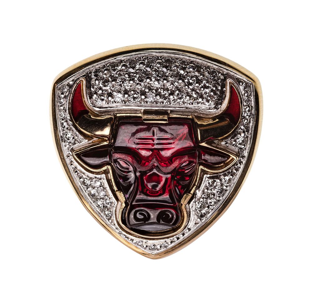 Lot 201: 1993 Chicago Bulls World Championship 14k Yellow Gold Pendant