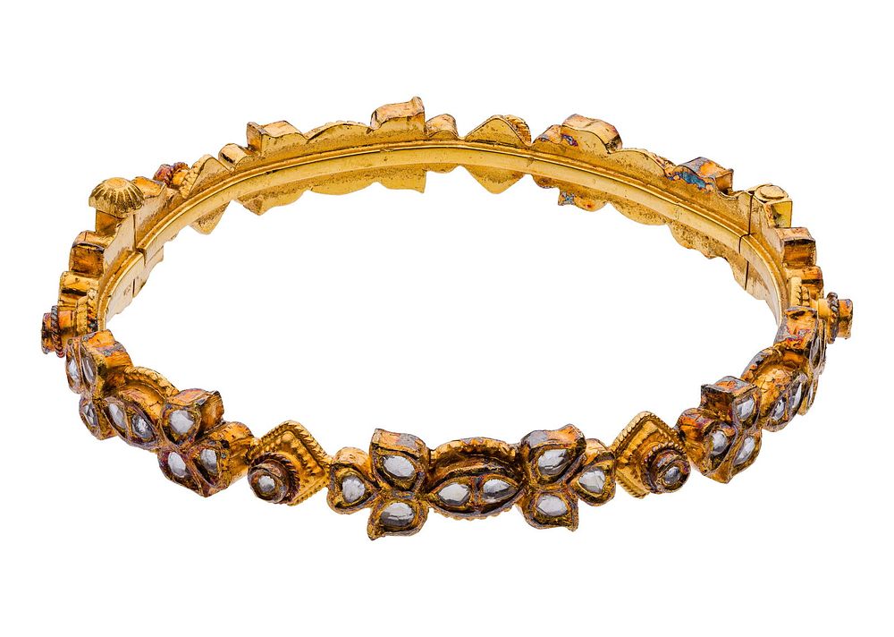 Lot 152: 22k Yellow Gold Bangle Bracelet
