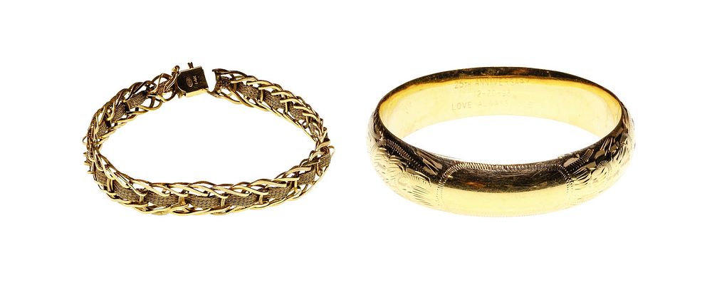 Lot 158: 14k Yellow Gold Bracelets