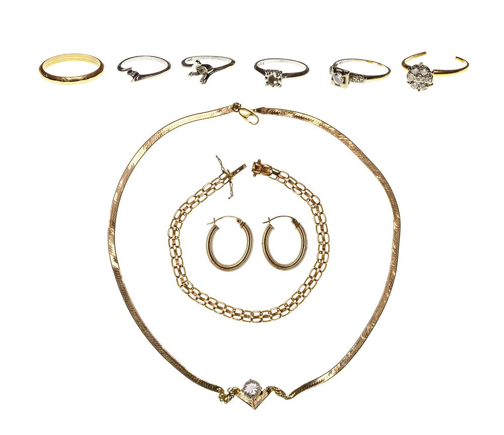 Lot 170: 14k Gold Jewelry Assortment