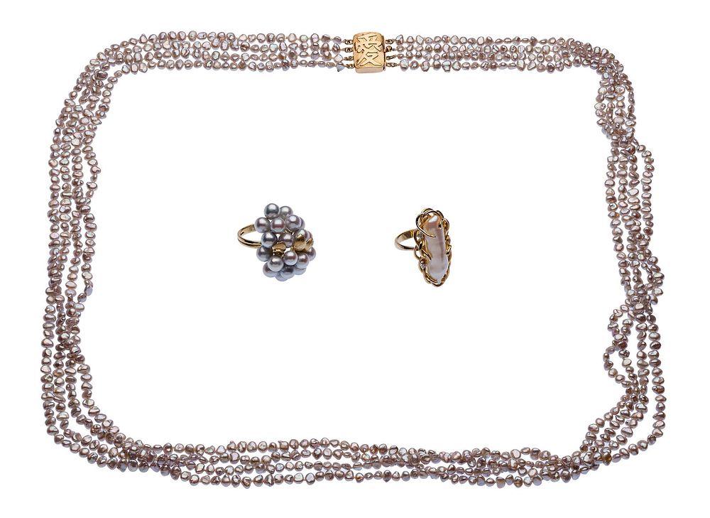 Lot 175: 14k Yellow Gold and Pearl Jewelry Assortment