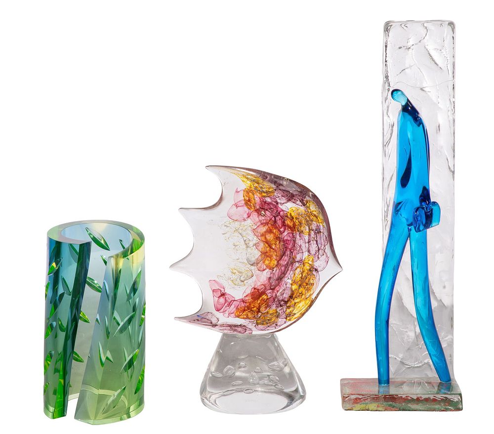 Lot 229: Art Glass Assortment