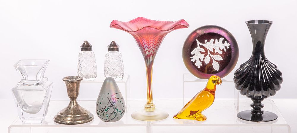Lot 230: Art Glass Assortment