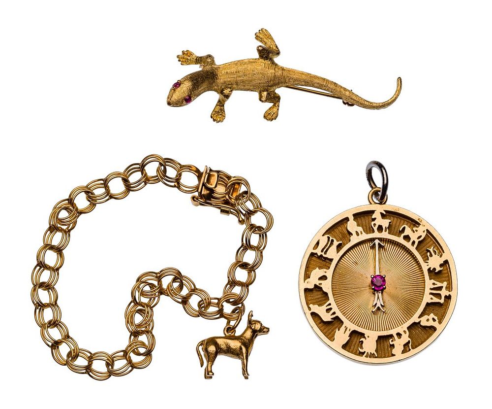 Lot 185: 14k Yellow Gold Jewelry Assortment