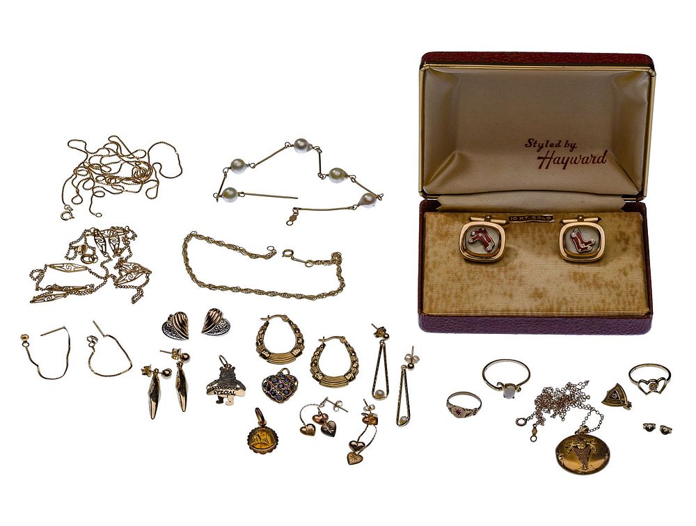 Lot 205: 14k and 10k Gold Jewelry Assortment