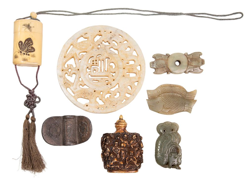 Lot 278: Asian Pendant and Accessory Assortment