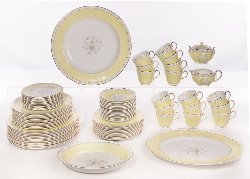 Lot 295: Wedgwood Cynthia Partial China Service