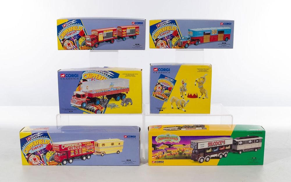 Lot 338: Corgi Toy Circus Assortment