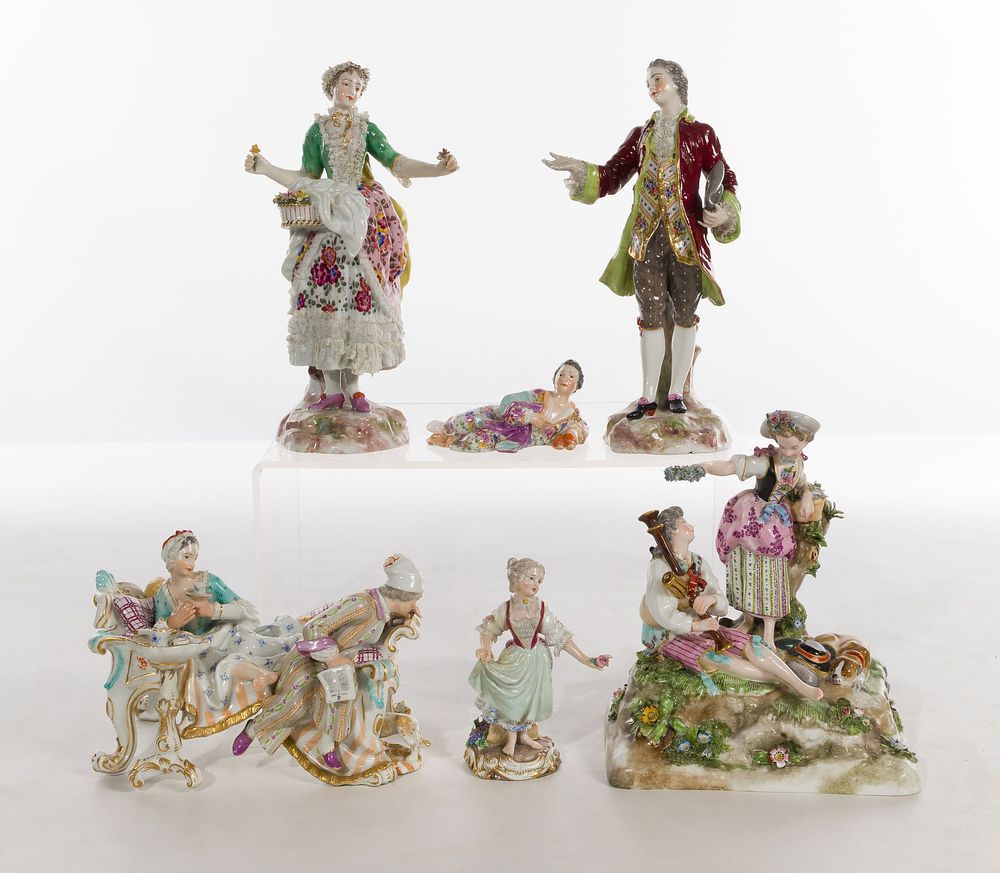 Lot 295: Meissen Figurine Assortment