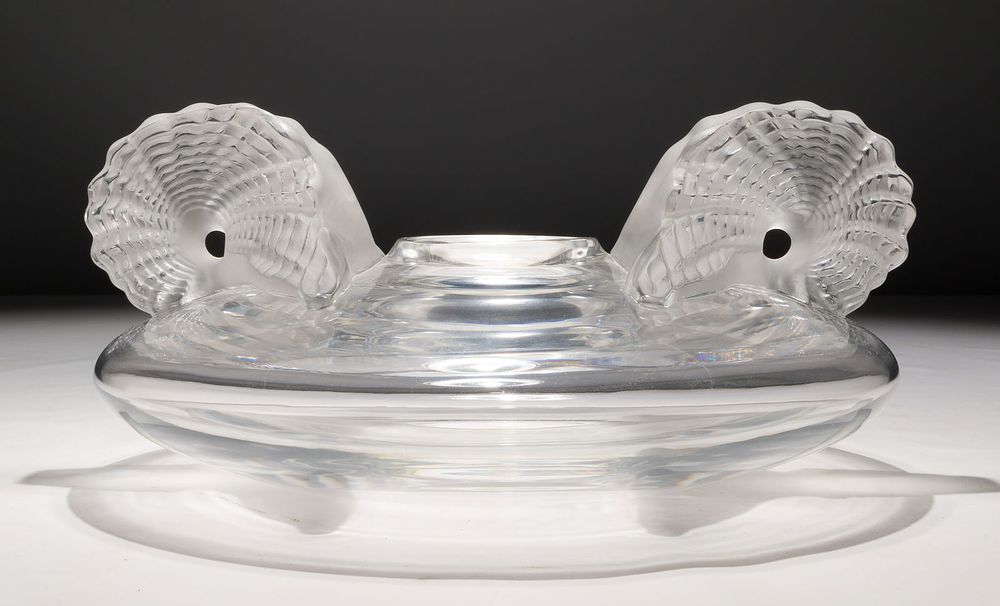 Lot 299: Lalique Crystal Santorin Vase