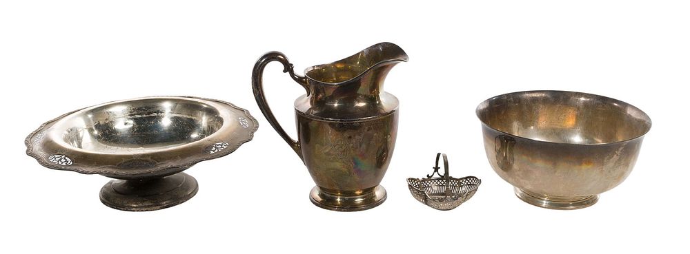 Lot 385: Wallace Sterling Silver Assortment
