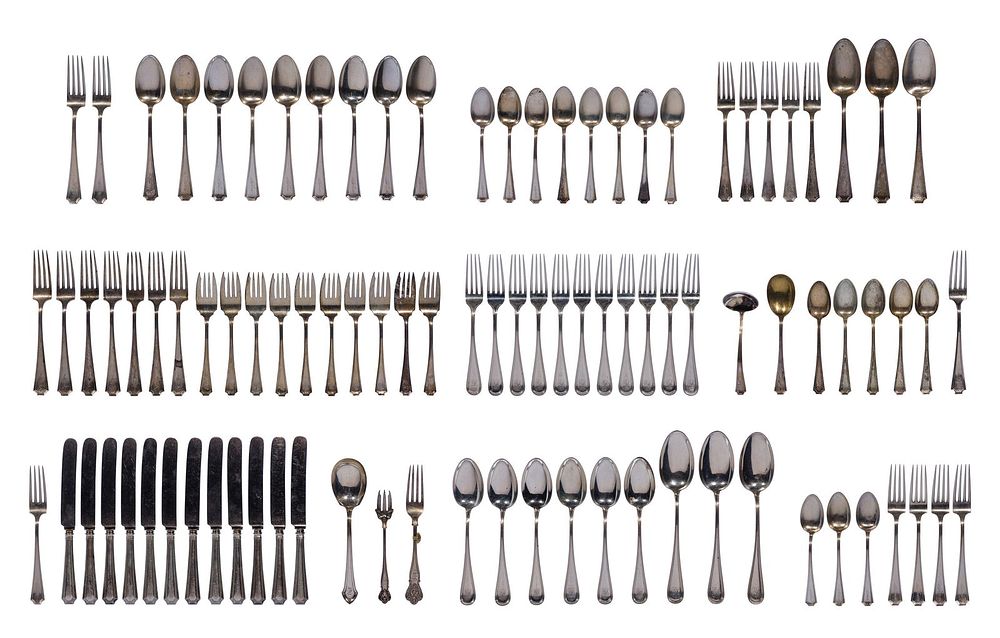 Lot 387: Durgin Silver Company Fairfax Sterling Silver Flatware Service