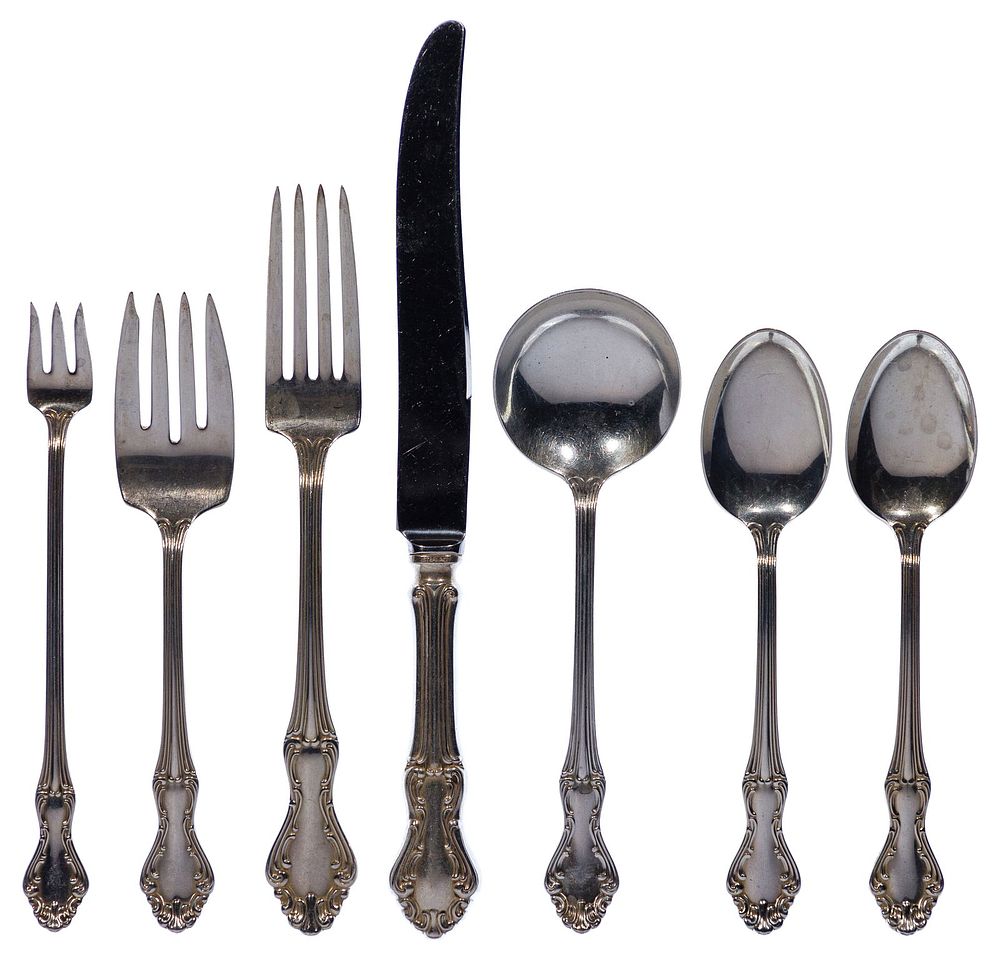 Lot 399: National Silver Princess Elizabeth Sterling Silver Flatware Service