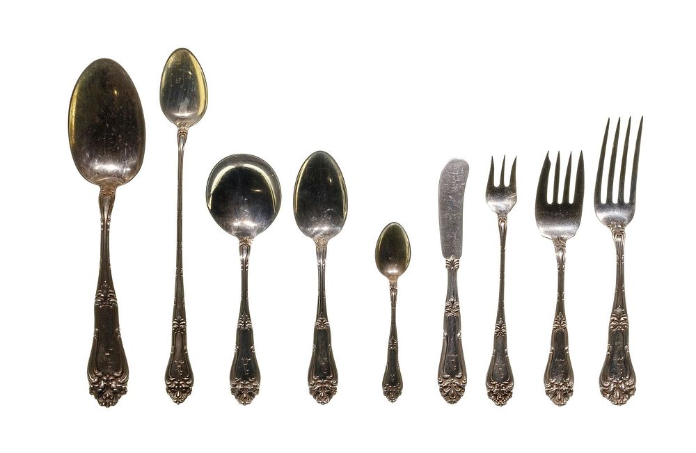 Lot 401: Frank M Whiting Sterling Silver Flatware Assortment