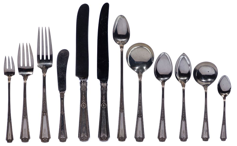 Lot 414: Towle Louis XIV Sterling Silver Flatware Assortment
