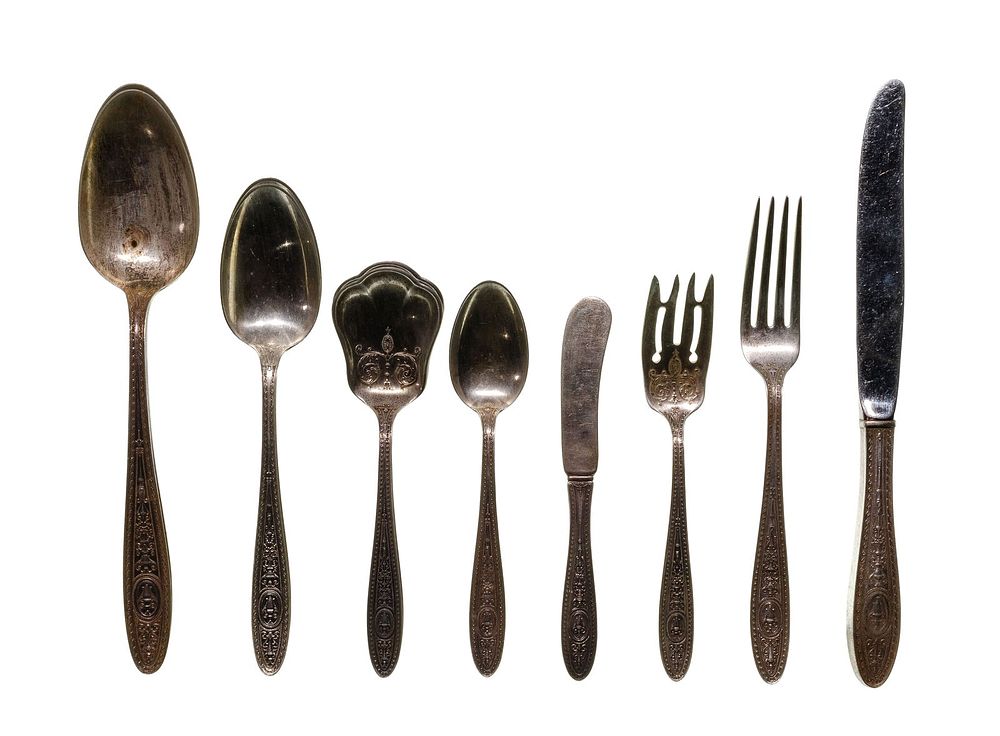 Lot 417: International Wedgewood Sterling Silver Flatware Assortment