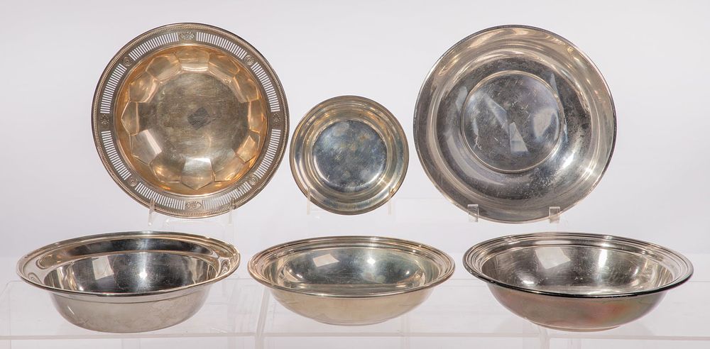 Lot 475: Gorham Sterling Silver Bowl Assortment