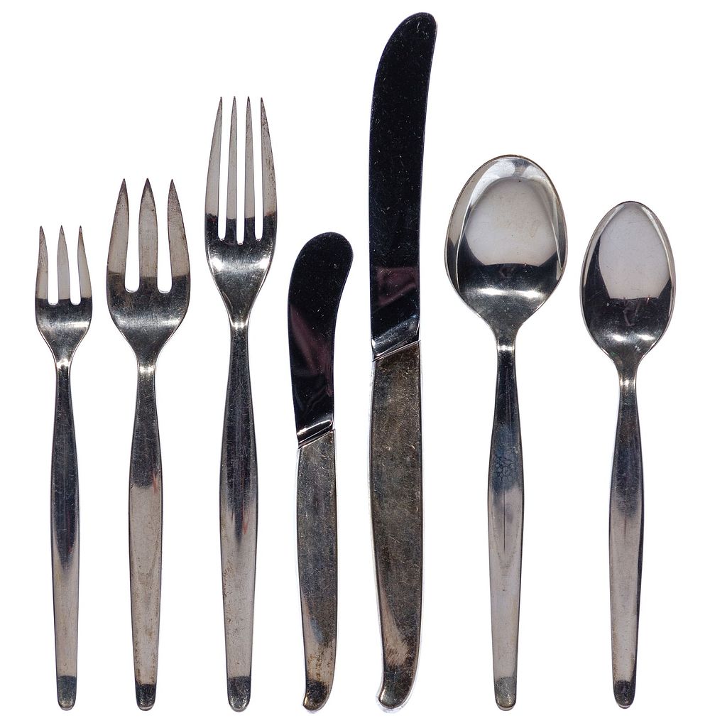 Lot 481: Towle Contour Sterling Silver Flatware Service