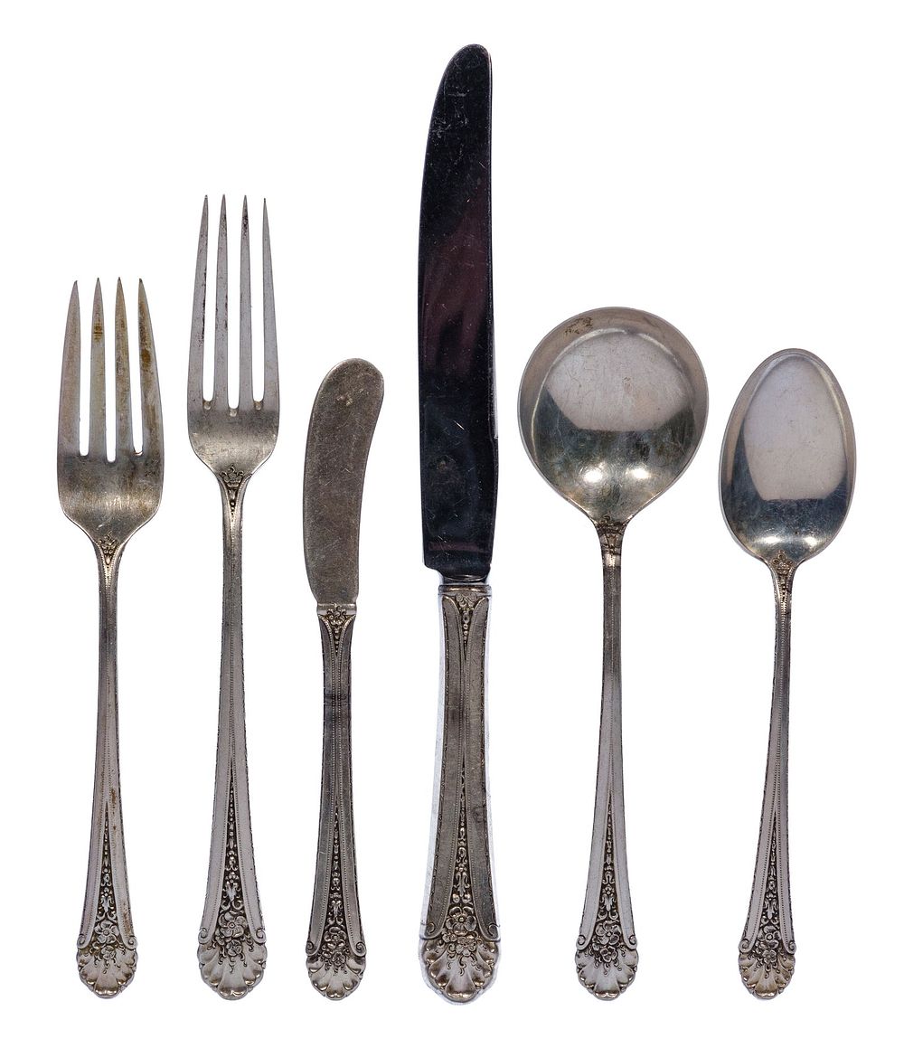 Lot 533: Towle Royal Windsor Sterling Silver Flatware Service