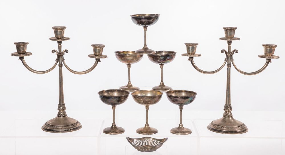 Lot 556: European Silver (800) Assortment