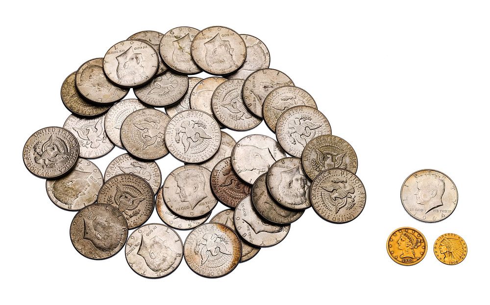 Lot 209: US Gold and Silver Coin Assortment