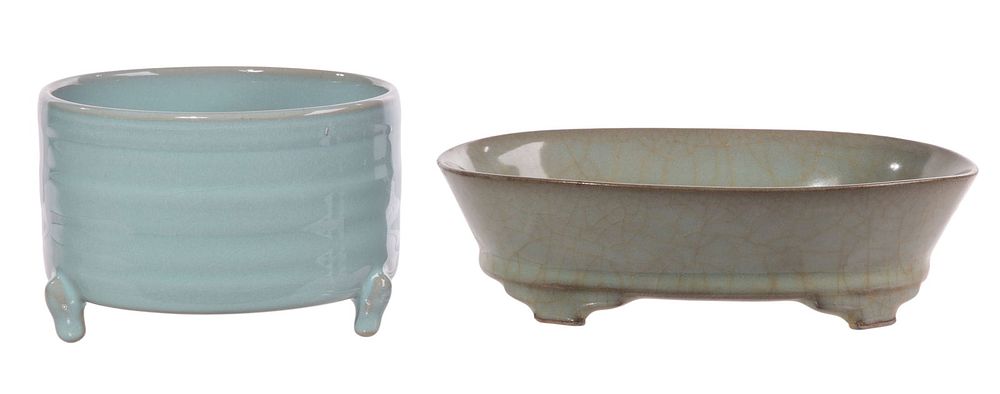 Lot 252: Chinese Ru Style Glazed Pottery
