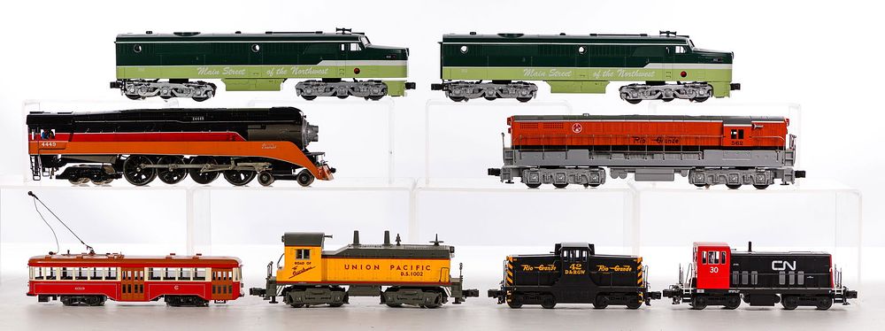 Lot 311: Williams Model Train O Scale Assortment