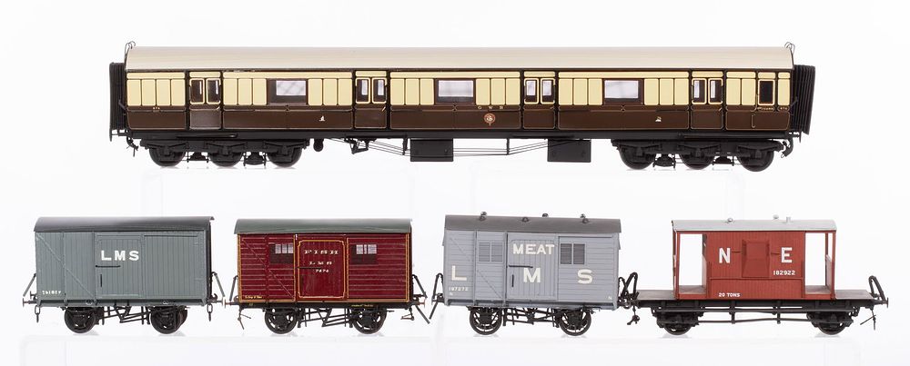 Lot 320: Lawrence Scale Models Model Train O Scale Car Assortment