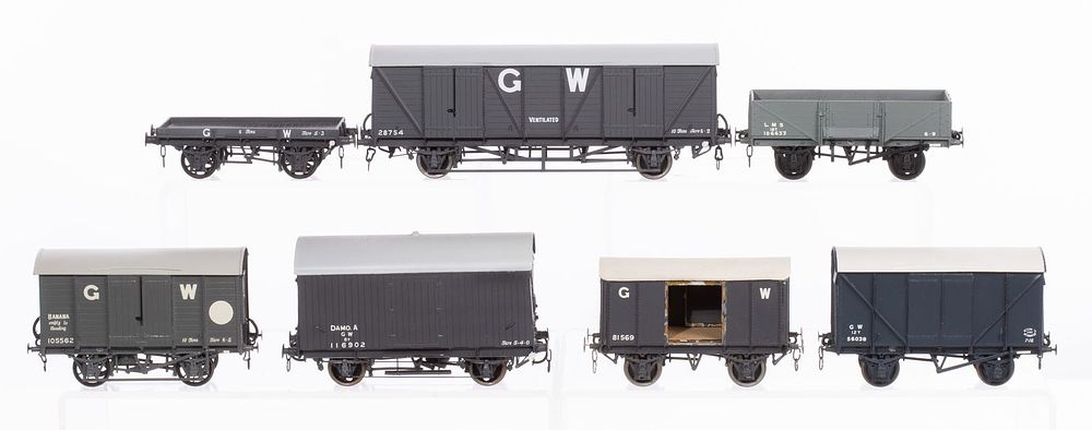 Lot 321: Lawrence Scale Models Model Train O Scale Car Assortment