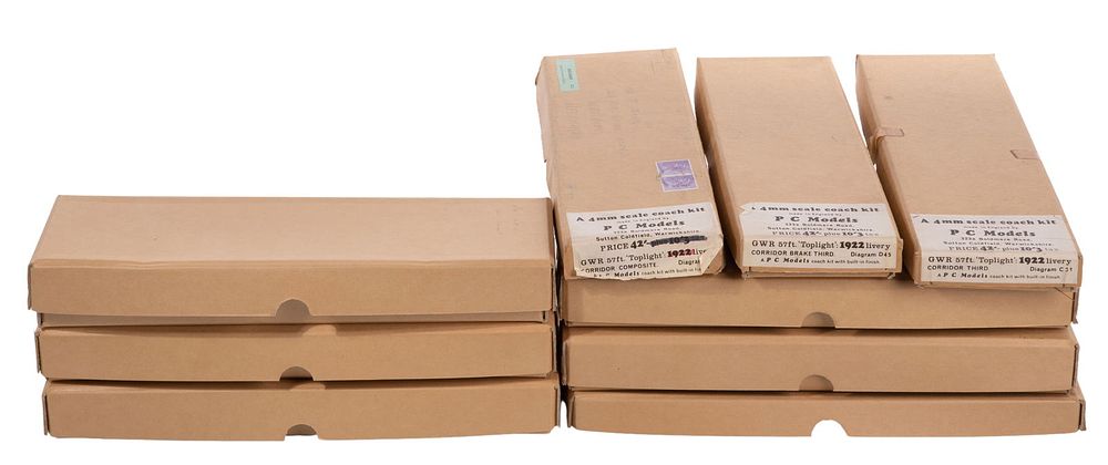 Lot 331: P C Models Model Train OO Scale UK Kit Assortment