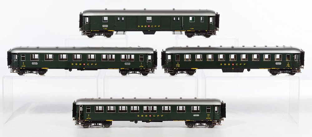 Lot 199: Fulgurex Model Train O Scale Swiss Passenger Car Collection