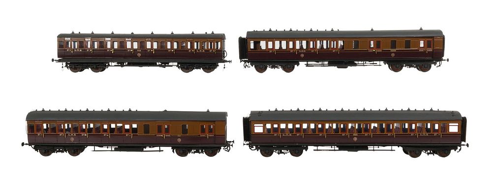 Lot 226: Lawrence Scale Models Model Train O Scale Passenger Car Assortment