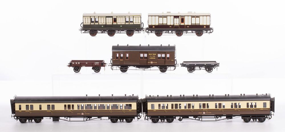 Lot 230: Lawrence Scale Models Model Train O Scale Car Assortment