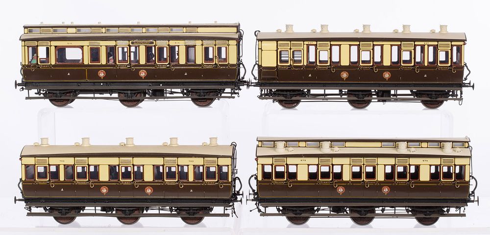 Lot 237: Lawrence Scale Models Model Train O Scale Car Assortment