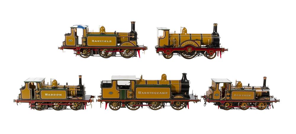 Lot 257: Model Train O Scale Assortment