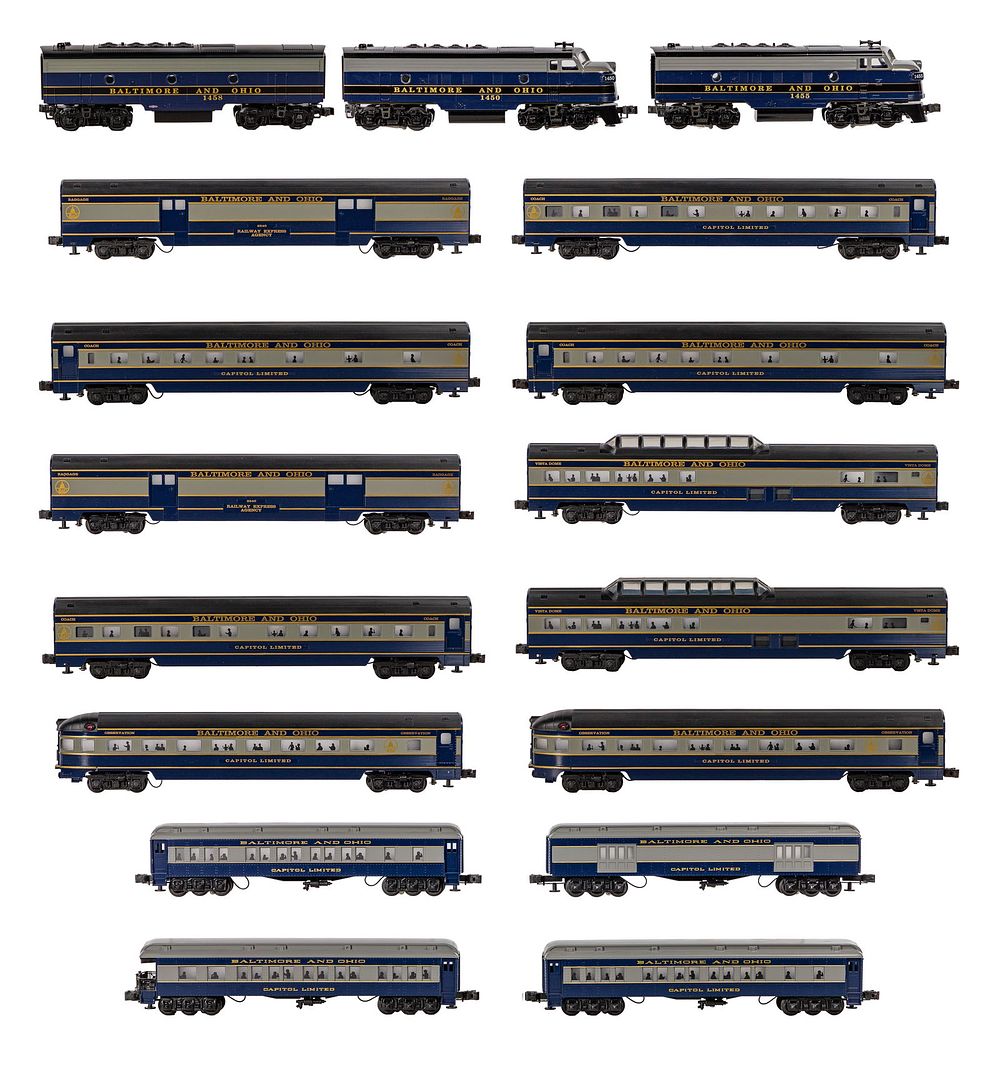 Lot 319: Williams Model Train O Scale Baltimore and Ohio Collection