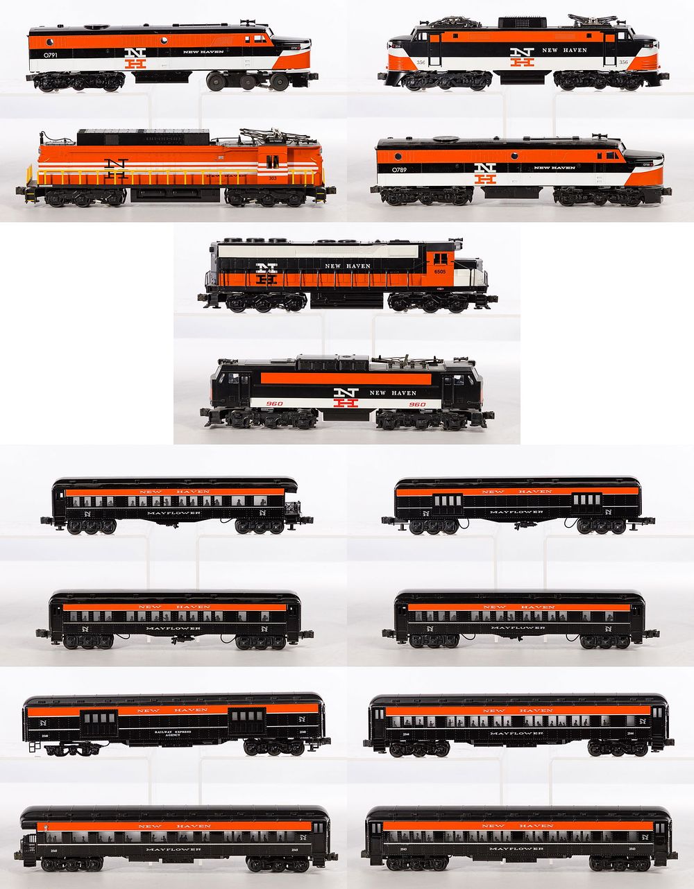 Lot 329: Williams Model Train O Scale New Haven Collection