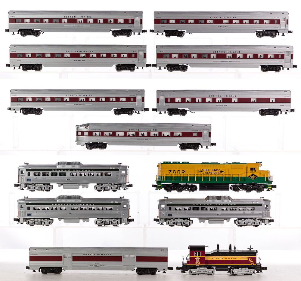 Lot 334: Williams Model Train O Scale Assortment